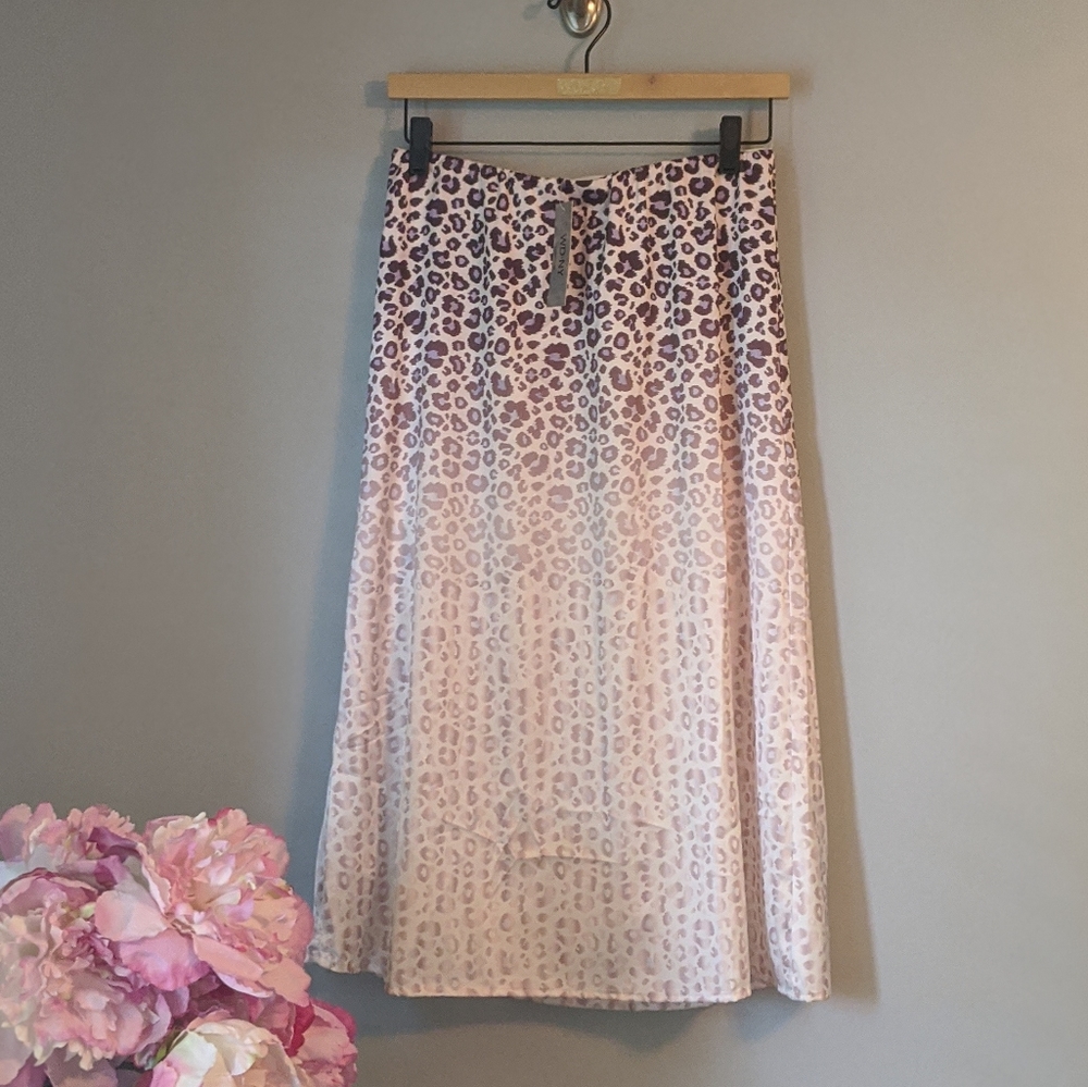 WDNY l NWT Leopard Print Pink Gradient Mid…